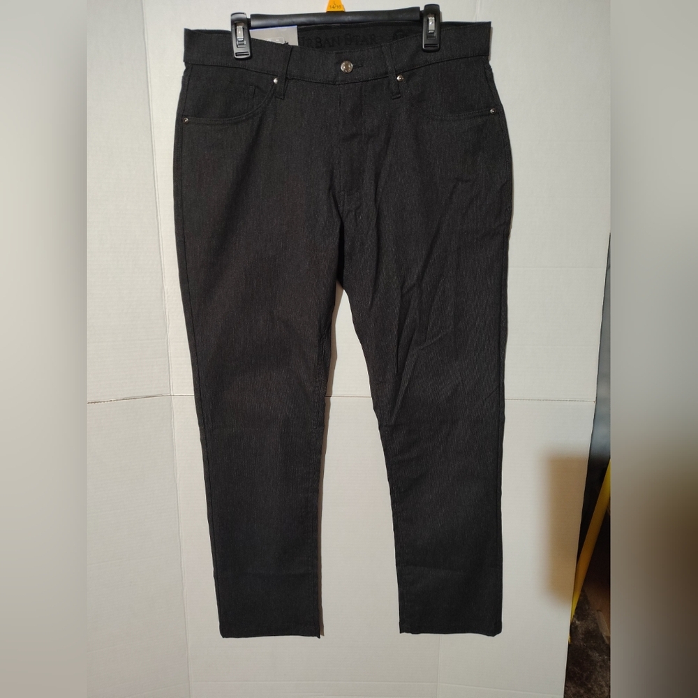Urban Star Black Chinos Classic Straight-Leg 36 X 30. -A